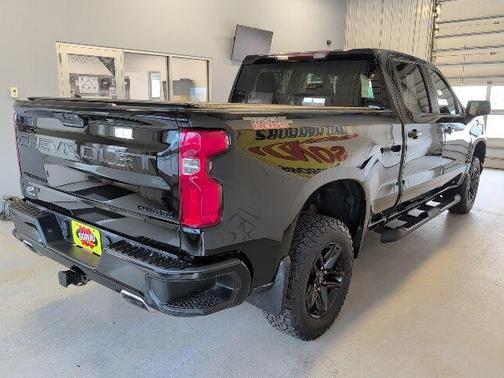 Black 2021 Chevrolet Silverado 1500 Custom Trail Boss