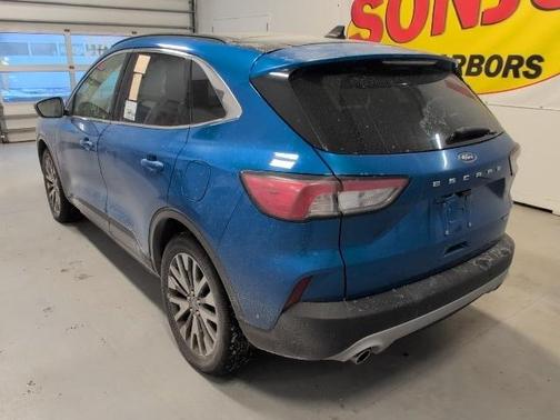 2020 Ford Escape Titanium Hybrid
