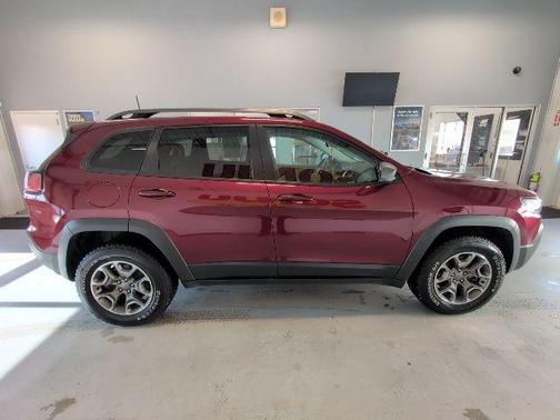 2020 Jeep Cherokee Trailhawk