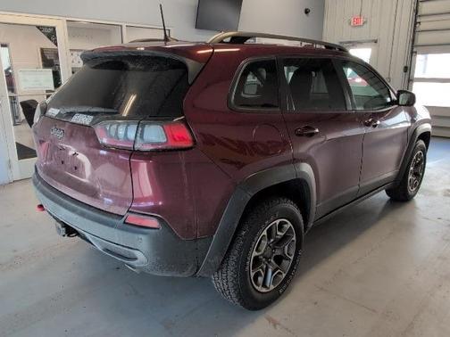 2020 Jeep Cherokee Trailhawk