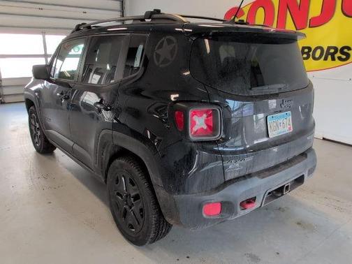 2017 Jeep Renegade Trailhawk