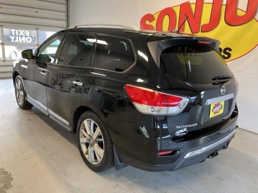 2014 Nissan Pathfinder Platinum
