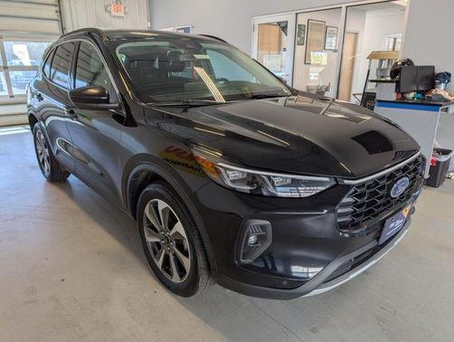 Agate Black 2024 Ford Escape Platinum