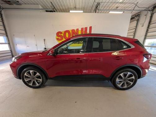 Rapid Red Metallic Tinted Clearcoat 2024 Ford Escape Platinum