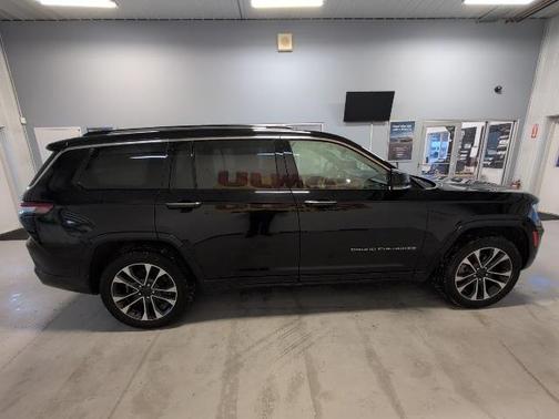 2022 Jeep Grand Cherokee L Overland