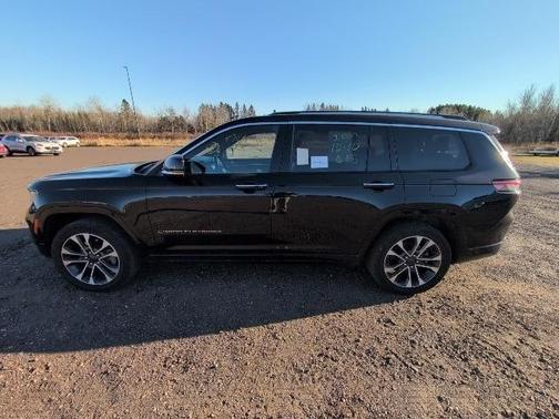 2022 Jeep Grand Cherokee L Overland