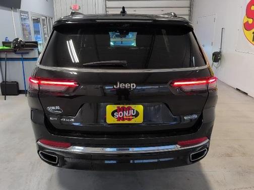 2022 Jeep Grand Cherokee L Overland