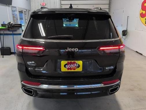 2022 Jeep Grand Cherokee L Overland