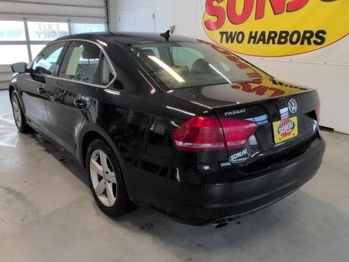 2013 Volkswagen Passat 2.5 SE