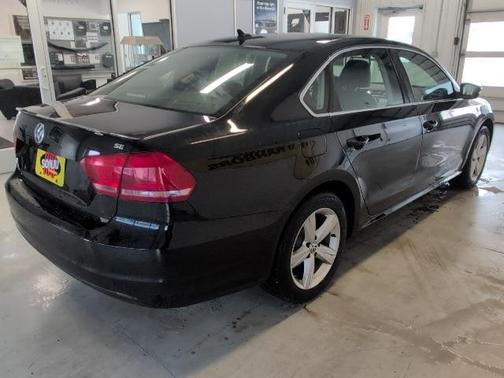 2013 Volkswagen Passat 2.5 SE