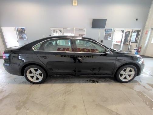 2013 Volkswagen Passat 2.5 SE