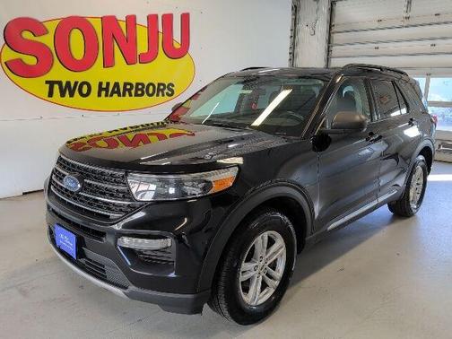 Agate Black Metallic 2023 Ford Explorer XLT