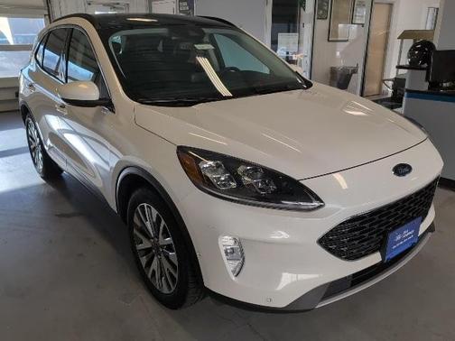 2021 Ford Escape Titanium