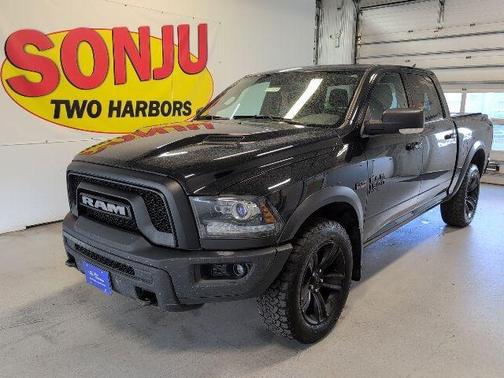 Diamond Black 2022 RAM 1500 Classic SLT
