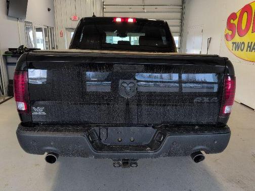 Diamond Black 2022 RAM 1500 Classic SLT