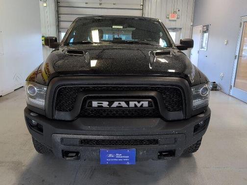 Diamond Black 2022 RAM 1500 Classic SLT