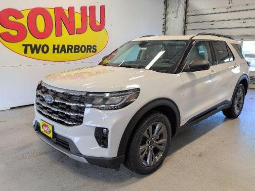 Star White 2026 Ford Explorer Active