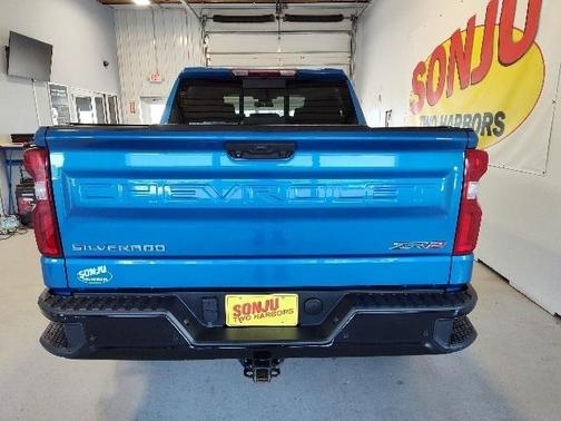 2023 Chevrolet Silverado 1500 ZR2