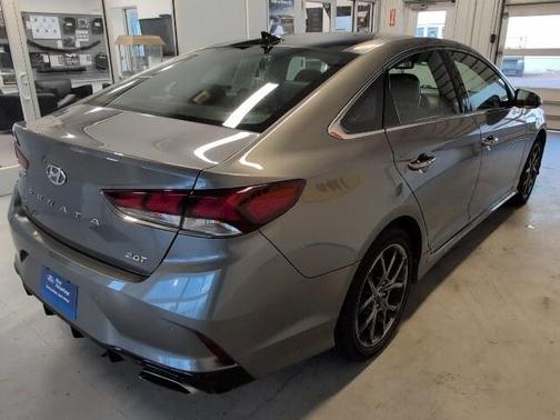 2019 Hyundai SONATA Limited 2.0T