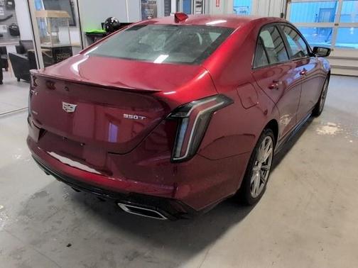 2024 Cadillac CT4 Sport