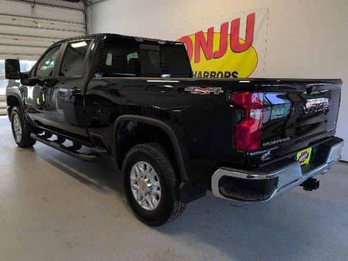Black 2026 Chevrolet Silverado 3500 LT