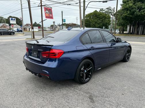 2016 BMW 328 i