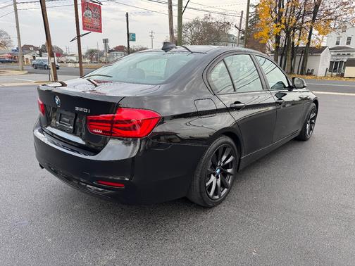 2018 BMW 320 i