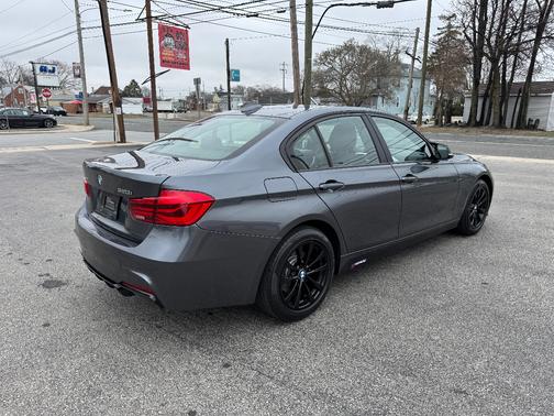 2016 BMW 320 i xDrive