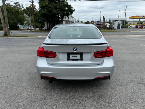 2016 BMW 320 320i