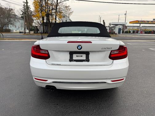2016 BMW 228 i