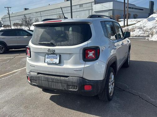2017 Jeep Renegade Latitude