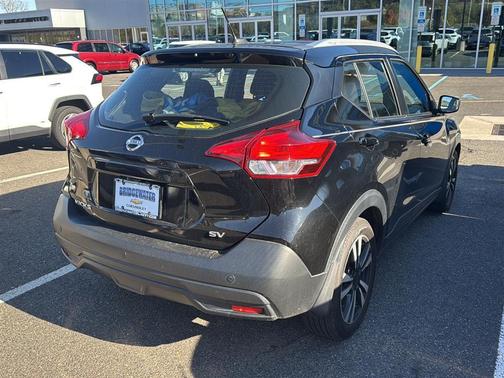 2018 Nissan Kicks SV