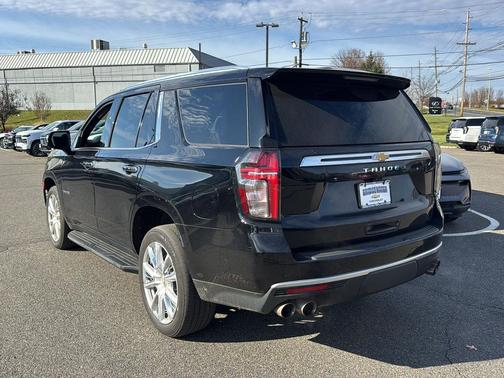 2021 Chevrolet Tahoe 4WD High Country