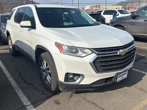 2019 Chevrolet Traverse LT Cloth