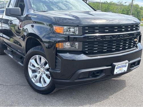 Black 2021 Chevrolet Silverado 1500 Custom