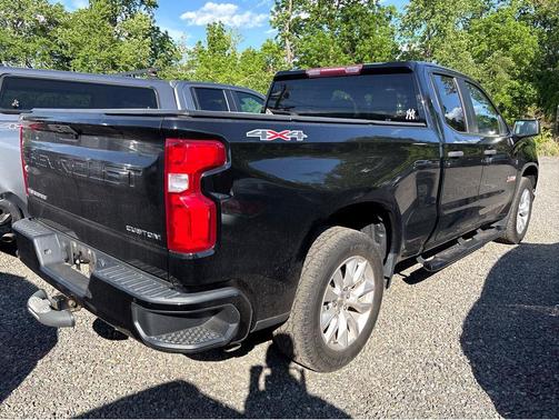 Black 2021 Chevrolet Silverado 1500 Custom