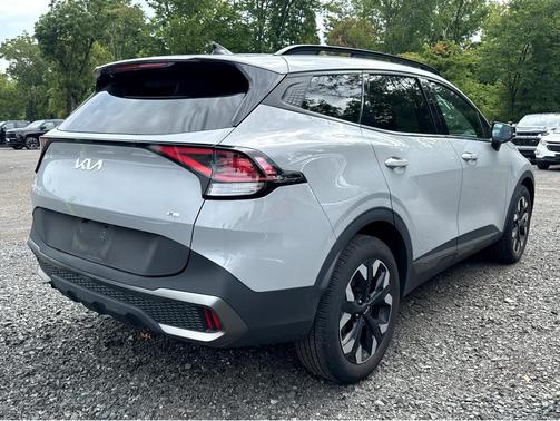 Wolf Gray 2024 Kia Sportage X-Line
