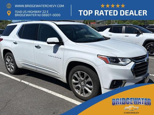 Summit White 2019 Chevrolet Traverse Premier