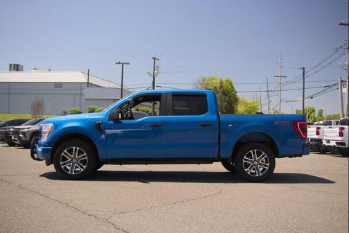 VELOCITY BLUE 2021 Ford F-150 XL