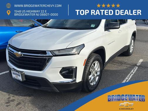 Summit White 2023 Chevrolet Traverse LS