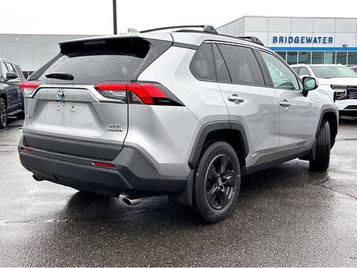 Silver Sky Metallic 2020 Toyota RAV4 Hybrid XLE