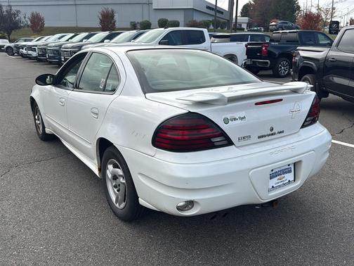 2004 Pontiac Grand Am SE
