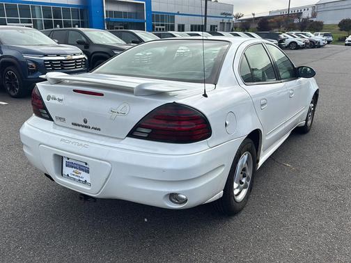 2004 Pontiac Grand Am SE