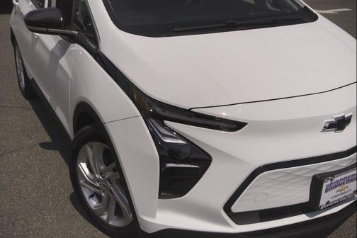 Summit White 2023 Chevrolet Bolt EV FWD 1LT