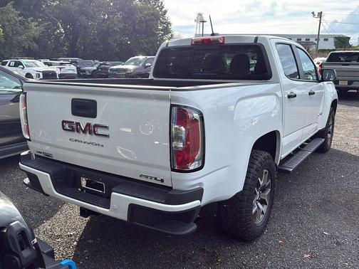 Summit White 2021 GMC Canyon AT4