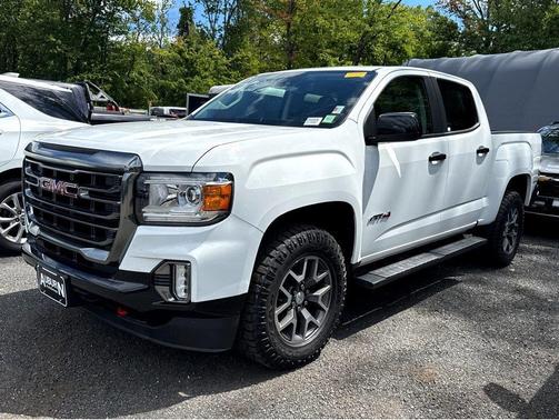 Summit White 2021 GMC Canyon AT4