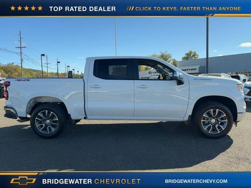 Summit White 2026 Chevrolet Silverado 1500 LT