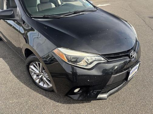 2014 Toyota Corolla LE Premium