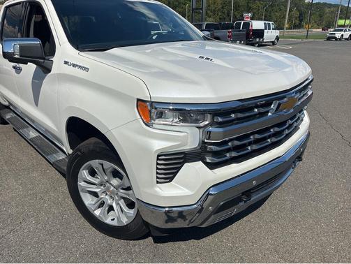 2025 Chevrolet Silverado 1500 LTZ
