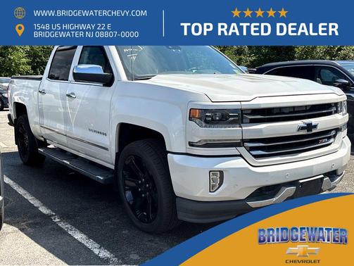 Iridescent Pearl Tricoat 2017 Chevrolet Silverado 1500 LTZ